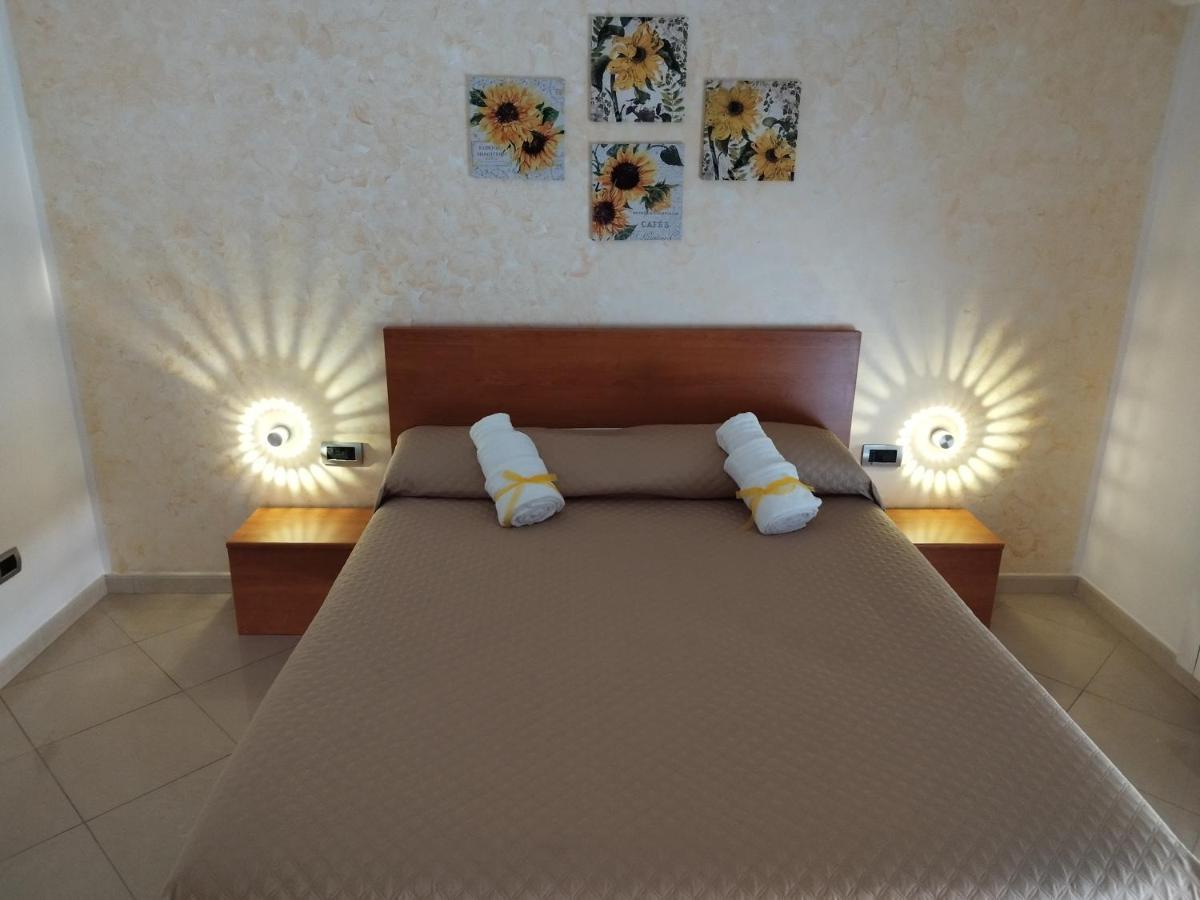 Il Girasole Del Centro Storico Villa Alcamo Exterior foto